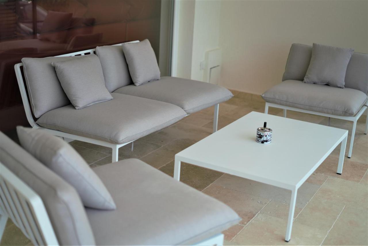 Villa M - Your Business & Holiday Apartment In Šibenik Buitenkant foto