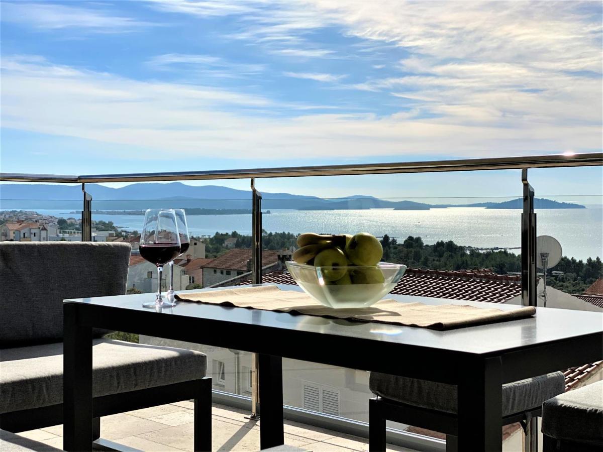 Villa M - Your Business & Holiday Apartment In Šibenik Buitenkant foto